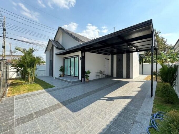 Pattaya House for Sale,One-story house for sale in Nordic style in Pattaya, 3 bedrooms, 2 bathrooms.