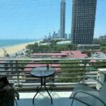 2bedrooms beachfront condominium for sale in Jomtien pattaya