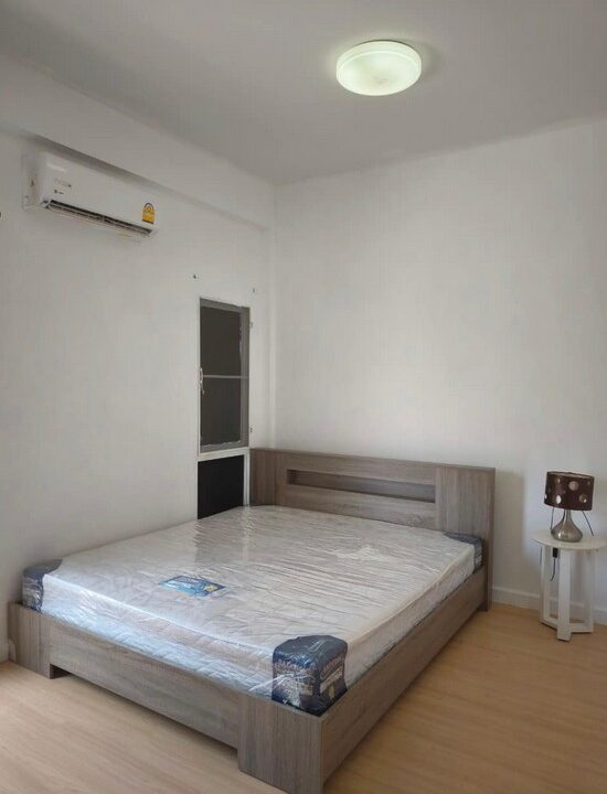 Modern Style Townhouse for Sale in Pattaya6