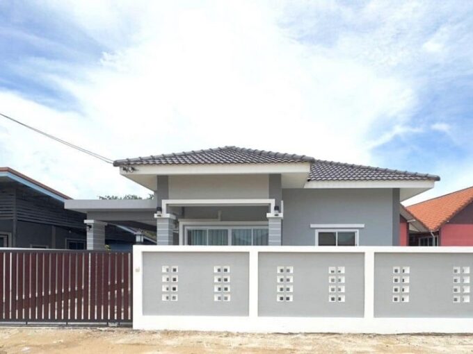 Newly Built House for Sale in Pattaya near Pattaya Soccer Staduim in Soi Chaiyapruek2