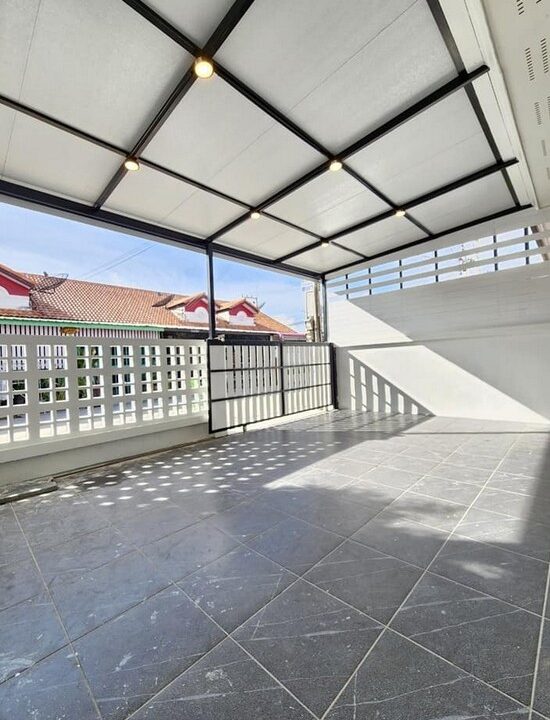townhouse in pattaya for sale33
