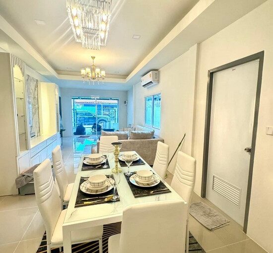 House for Sale in Soi Noenplubwhan Pattaya