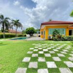 Pool Villa in Pattaya for Sale31 | บ้านพัทยา คอนโดพัทยา ที่ดินพัทยา ขาย-ให้เช่า อสังหาริมทรัพย์ในพัทยา - Pattaya Houses, Pool Villas and Condos for sale and for rent Pool Villa on a big plot of land in Pattaya for Sale