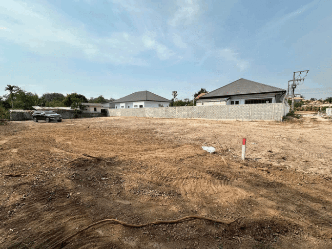 ที่ดินพัทยาใกล้อ่างเก็บน้ำมาบประชัน4 | บ้านพัทยา คอนโดพัทยา ที่ดินพัทยา ขาย-ให้เช่า อสังหาริมทรัพย์ในพัทยา - Pattaya Houses, Pool Villas and Condos for sale and for rent ที่ดินพัทยาใกล้อ่างเก็บน้ำมาบประชัน