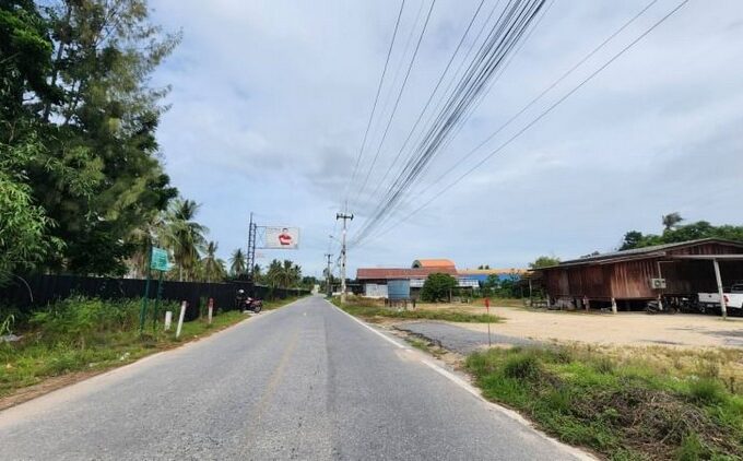 ที่ดินหนองปลาไหลพัทยาใกล้วัดสันติคาม2 | บ้านพัทยา คอนโดพัทยา ที่ดินพัทยา ขาย-ให้เช่า อสังหาริมทรัพย์ในพัทยา - Pattaya Houses, Pool Villas and Condos for sale and for rent ที่ดินหนองปลาไหลพัทยาใกล้วัดสันติคาม