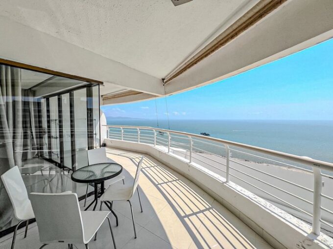 Beachfront Condo for Sale in Jomtien3 | บ้านพัทยา คอนโดพัทยา ที่ดินพัทยา ขาย-ให้เช่า อสังหาริมทรัพย์ในพัทยา - Pattaya Houses, Pool Villas and Condos for sale and for rent Beachfront Condominium for Sale in Jomtien Pattaya 3bedrooms 2bathrooms