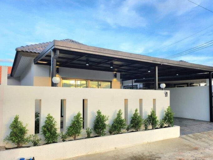 house near sukhumvit pattaya for sale | บ้านพัทยา คอนโดพัทยา ที่ดินพัทยา ขาย-ให้เช่า อสังหาริมทรัพย์ในพัทยา - Pattaya Houses, Pool Villas and Condos for sale and for rent house near sukhumvit pattaya for sale