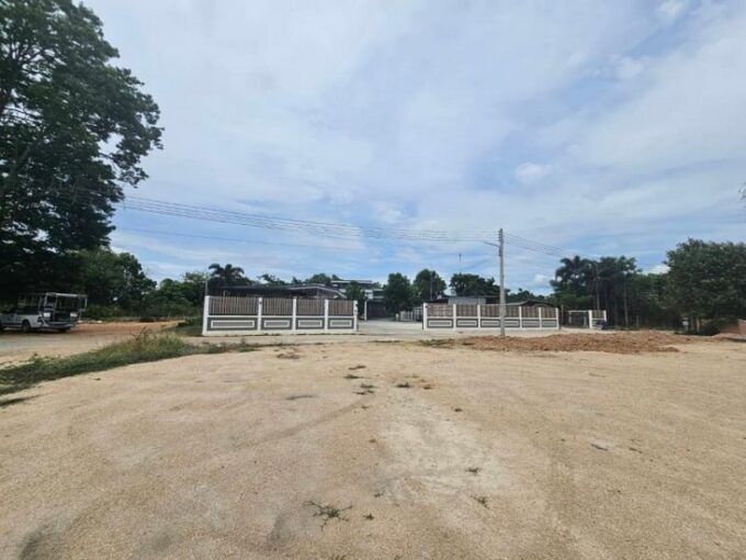 ที่ดินใกล้ขอบอ่างมาบประชันพัทยา2 | บ้านพัทยา คอนโดพัทยา ที่ดินพัทยา ขาย-ให้เช่า อสังหาริมทรัพย์ในพัทยา - Pattaya Houses, Pool Villas and Condos for sale and for rent Land near Map Prachan Reservoir in Pattaya is available for sale