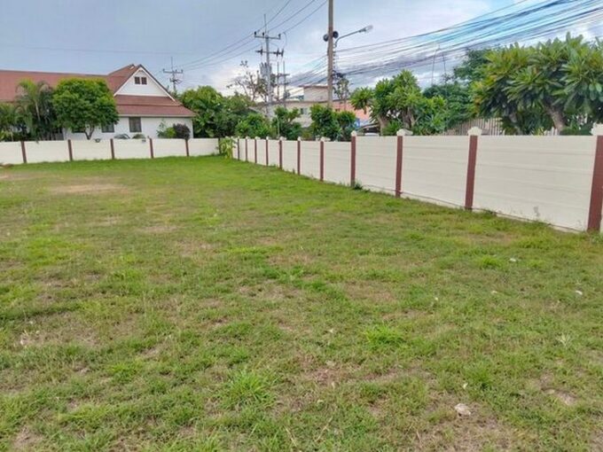 ขายที่ดินเปล่าพัทยาติดถนนหลัก ราคาถูก ชัยพฤกษ์เขามะกอก1 ใกล้ทางรถไฟ ใกล้ตลาด