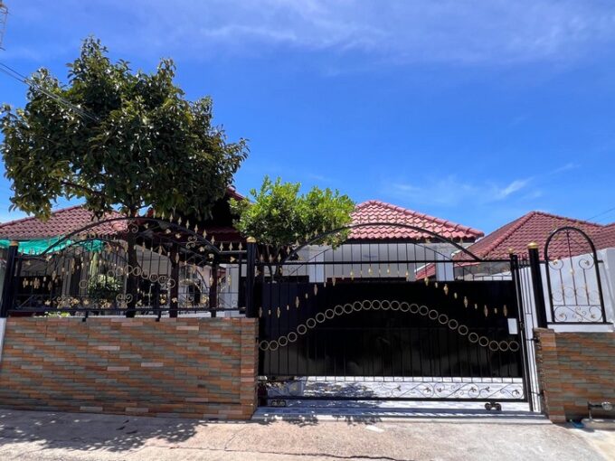 บ้านเดี่ยวพัทยา ซอยเนินพลับหวาน ซอยเขาน้อย บรรยากาศร่มรื่น 2ห้องนอน 1ห้องน้ำ