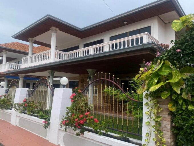 บ้านเดี่ยวพัทยา 2ชั้น ใกล้ทะเลจอมเทียน 4ห้องนอน 3ห้องน้ำ