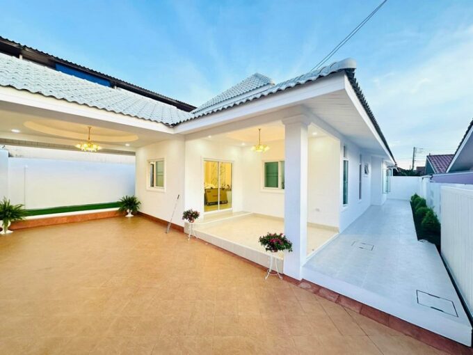 บ้านเดี่ยวพัทยา ซอยเขาน้อย ใกล้ห้างเดอะชิลพัทยา 74 ตารางวา 3ห้องนอน 2ห้องน้ำ