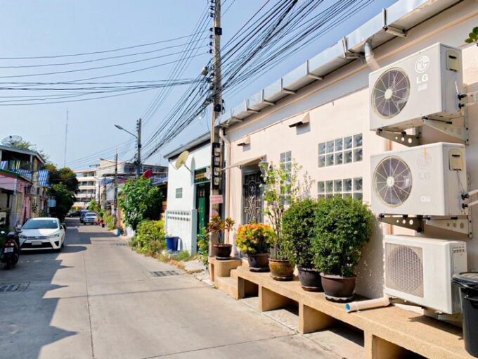 Townhouse in Central Pattaya for Sale, located near Big C Pattaya, an excellent position in the heart of Pattaya