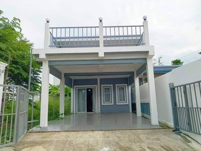 Pattaya single-family home for sale at an affordable price, situated on the east side near Chaiyaphruek Market, within Huai Yai Municipality