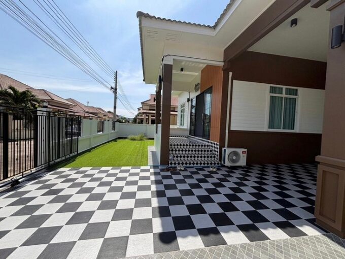 House in Sattahip for Sale6 | บ้านพัทยา คอนโดพัทยา ที่ดินพัทยา ขาย-ให้เช่า อสังหาริมทรัพย์ในพัทยา - Pattaya Houses, Pool Villas and Condos for sale and for rent House in Sattahip in Navi House Village for Sale