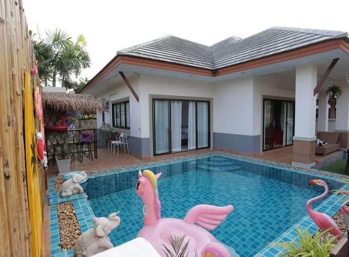 บ้านพร้อมสระส่วนตัวในโครงการบ้านดุสิตพัทยา