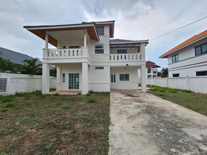 2 Storey House Pattaya in Soi Pornprapanimitr1 | บ้านพัทยา คอนโดพัทยา ที่ดินพัทยา ขาย-ให้เช่า อสังหาริมทรัพย์ในพัทยา - Pattaya Houses, Pool Villas and Condos for sale and for rent 2 Storey House Pattaya in Soi Pornprapanimitr