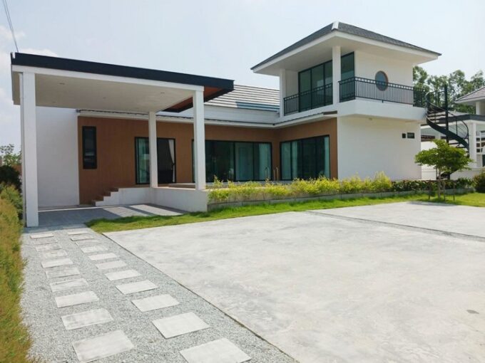 Affordable Pool Villa for Sale in Pattaya
