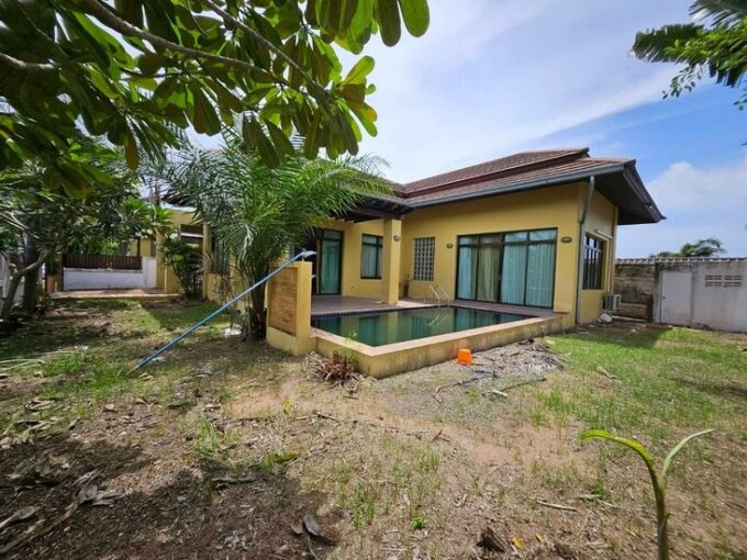 Bang Saray House with Private Pool for Sale