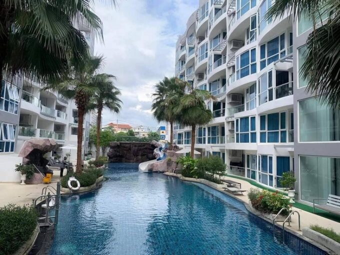 grand avenue residence condo for sale