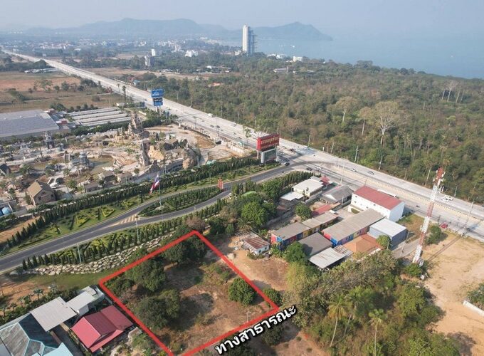 ที่ดินทำเลทอง บางเสร่พัทยา ติดสวนนงนุช ตรงข้ามสวนน้ำโคลัมเบียพิคเจอร์ พัทยา