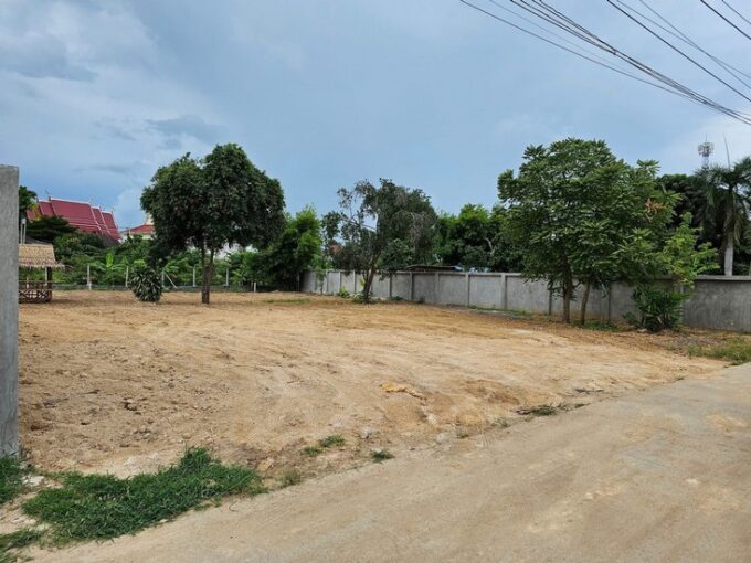 ที่ดินสวยพัทยา ใกล้อ่างเก็บน้ำมาบประชัน ติดตลาดโป่งล่าง ใกล้ โรงเรียนนานาชาติ ในแหล่งชุมชน ขนาด 246 ตารางวา