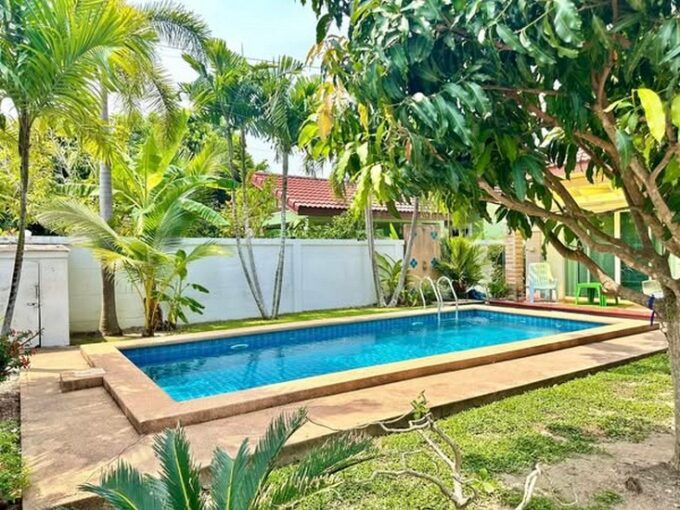 บ้านเดี่ยวทำเลดีมาก ในโครงการหมู่บ้าน ห้วยใหญ่พัทยา ใกล้สุขุมวิท