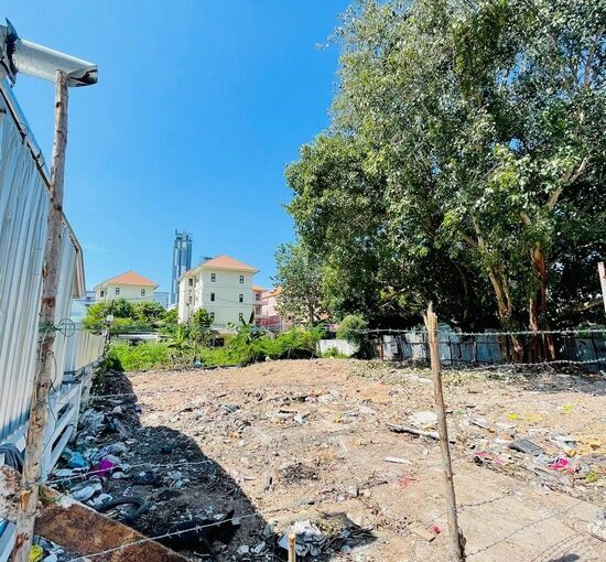 ที่ดินพัทยากลางฝั่งทะเลราคาถูก