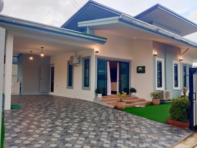 บ้านเดี่ยวพัทยา สไตล์โมเดิร์นลอฟท์ พื้นที่ 81ตารางวา 2ห้องนอน 2ห้องน้ำ ทำเลดี ห้วยใหญ่ พัทยา