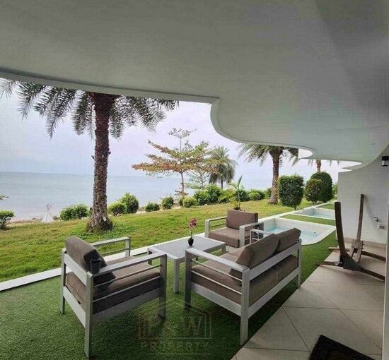 คอนโด 3ชั้นติดทะเล นาจอมเทียน พัทยา เดินลงชายหาดได้เลยจากหน้าบ้าน เหมือนได้บ้านติดทะเล