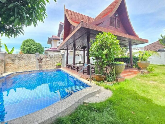 บ้านฝั่งทะเลนาเกลือพัทยา ใกล้ตลาดลานโพธิ์นาเกลือ พื้นที่ 164ตารางวา มีสระว่ายน้ำส่วนตัวขายราคาถูก