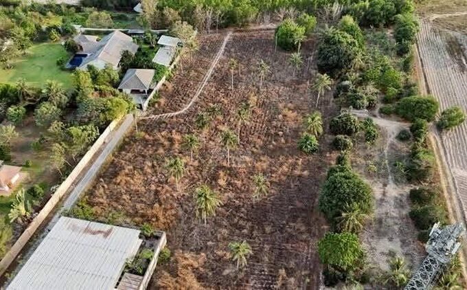 ที่ดิน6ไร่ ใกล้ขอบอ่างมาบประชันพัทยา