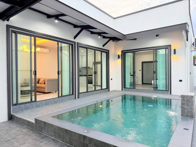 Pool Villa near Mabprachan Lake for Sale1 | บ้านพัทยา คอนโดพัทยา ที่ดินพัทยา ขาย-ให้เช่า อสังหาริมทรัพย์ในพัทยา - Pattaya Houses, Pool Villas and Condos for sale and for rent Pool Villa near Mabprachan Lake for Sale