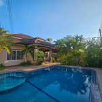 Pool Villa Paattaya in a Village near Nongprue Market