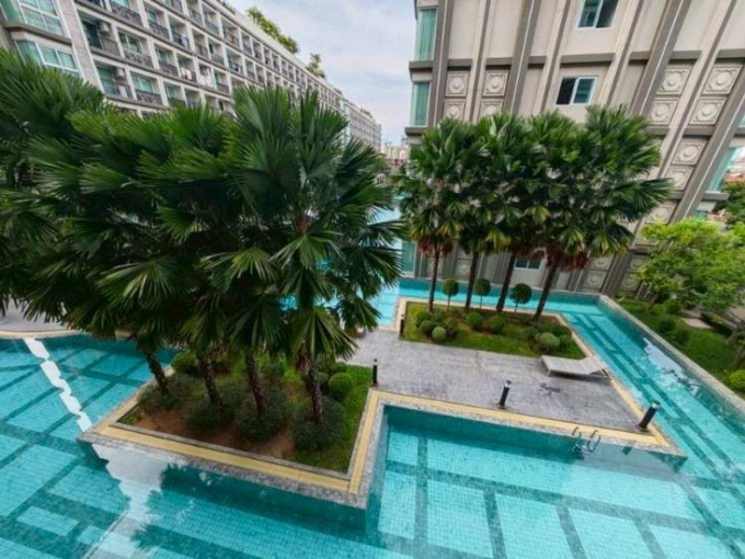 Dusit Grand Park2 Studio Unit with pool view for Sale