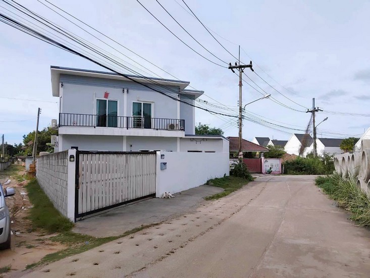 บ้านพัทยาราคาถูกใกล้ ปั๊ม ปตท ห้วยใหญ่