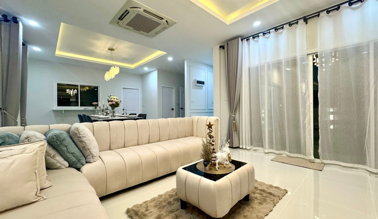 Large Pool Villa in Soi Siam Country Club Pattaya4