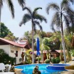 บ้าน5หลังพร้อมที่ดินบนเขาพระตำหนักพัทยา