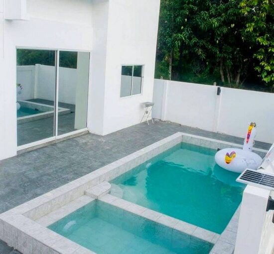 Pool Villa with a large piece of land in Huay Yai Pattaya