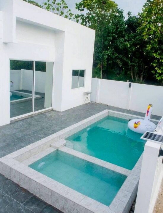 Pool Villa with a large piece of land in Huay Yai Pattaya