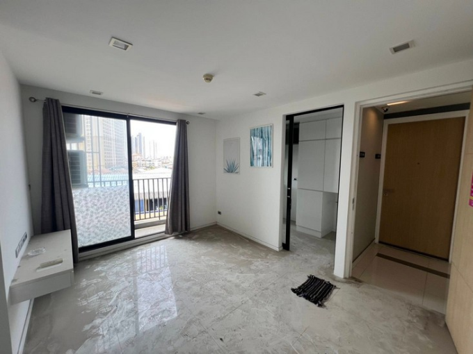 Urban Attitude Central Pattaya Condo for Sale