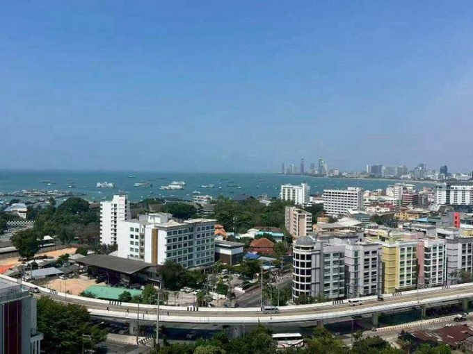 unixx south pattaya 2bedrooms with pattaya bay view