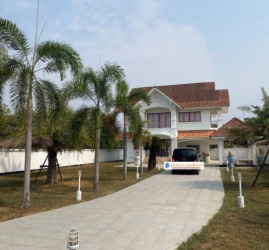 บ้านหนองเกตุใหญ่พัทยาใกล้สุขุมวิท ใกล้เลียบทางรถไฟ
