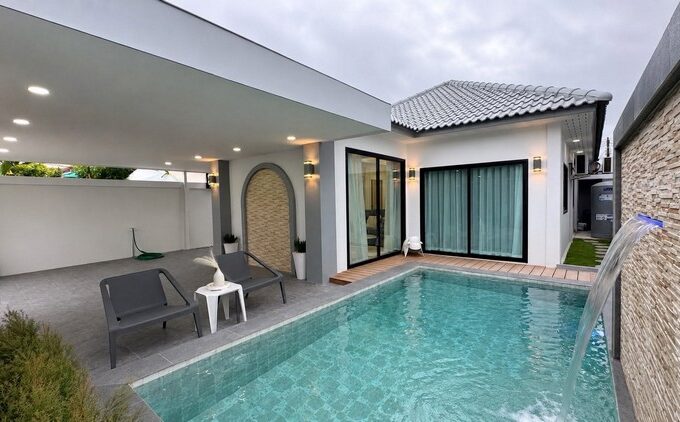 บ้านเดี่ยวพัทยาพร้อมสระ ซเนินพลับหวาน-ซสยาม