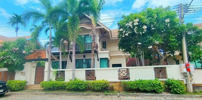 House in Central Pattaya near Big C Central Pattaya for Sale7
