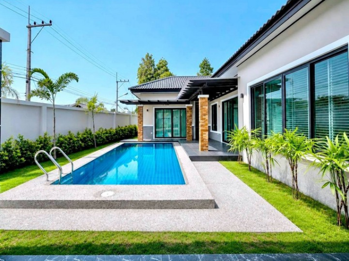 Pool Villa in Huay Yai Pattaya for Sale