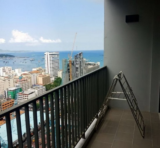 the base pattaya 72square meters 2beds 2baths