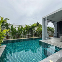 Patta Define House with private swimming pool for Sale