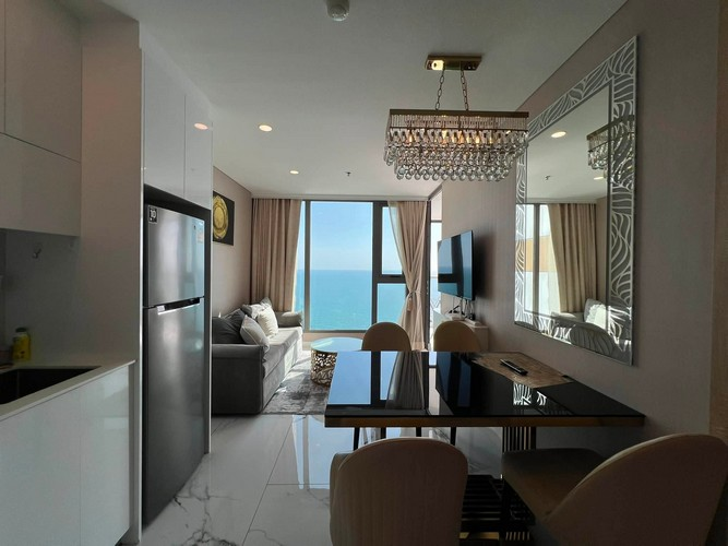 Copacabana Beachfront Jomtien Condominium on Jomtien Beach Pattaya for Sale